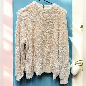 Future collective Cozy Cream Fuzzy soft Sweater 4XL NWT